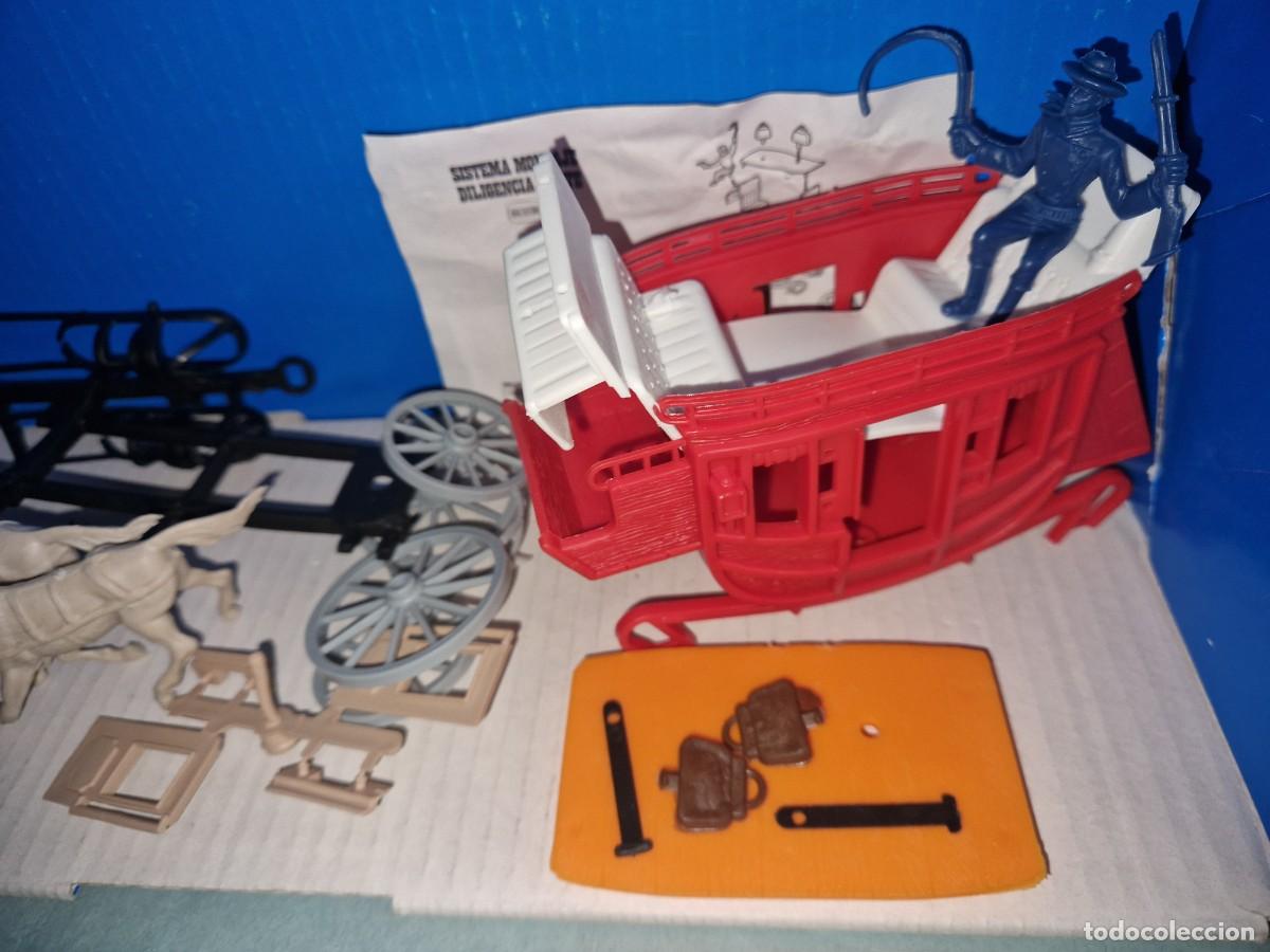 Figuras de goma y PVC: DILIGENCIA CON CONDUCTOR DE COMANSI - Foto 3