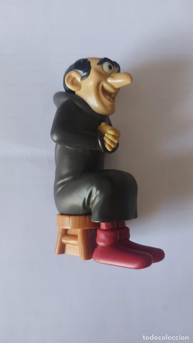 Figuras de goma y PVC: Burger King gargamel de los pitufos - Foto 2