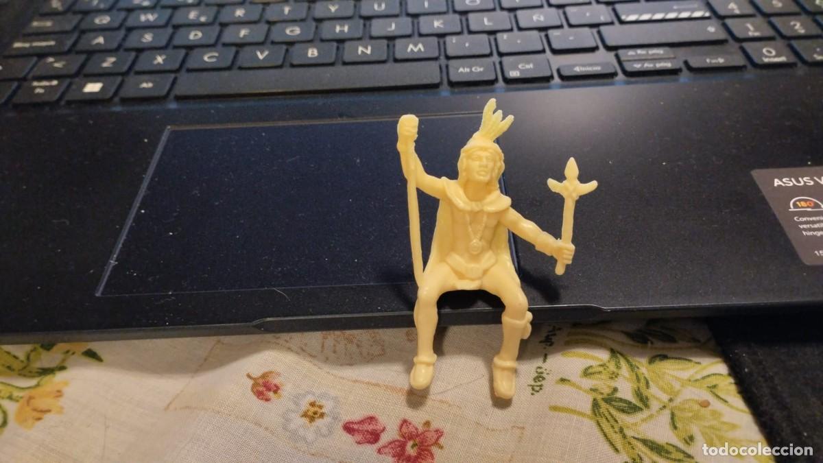 Figuras de goma y PVC: Figura de indio 7 cm - Foto 1
