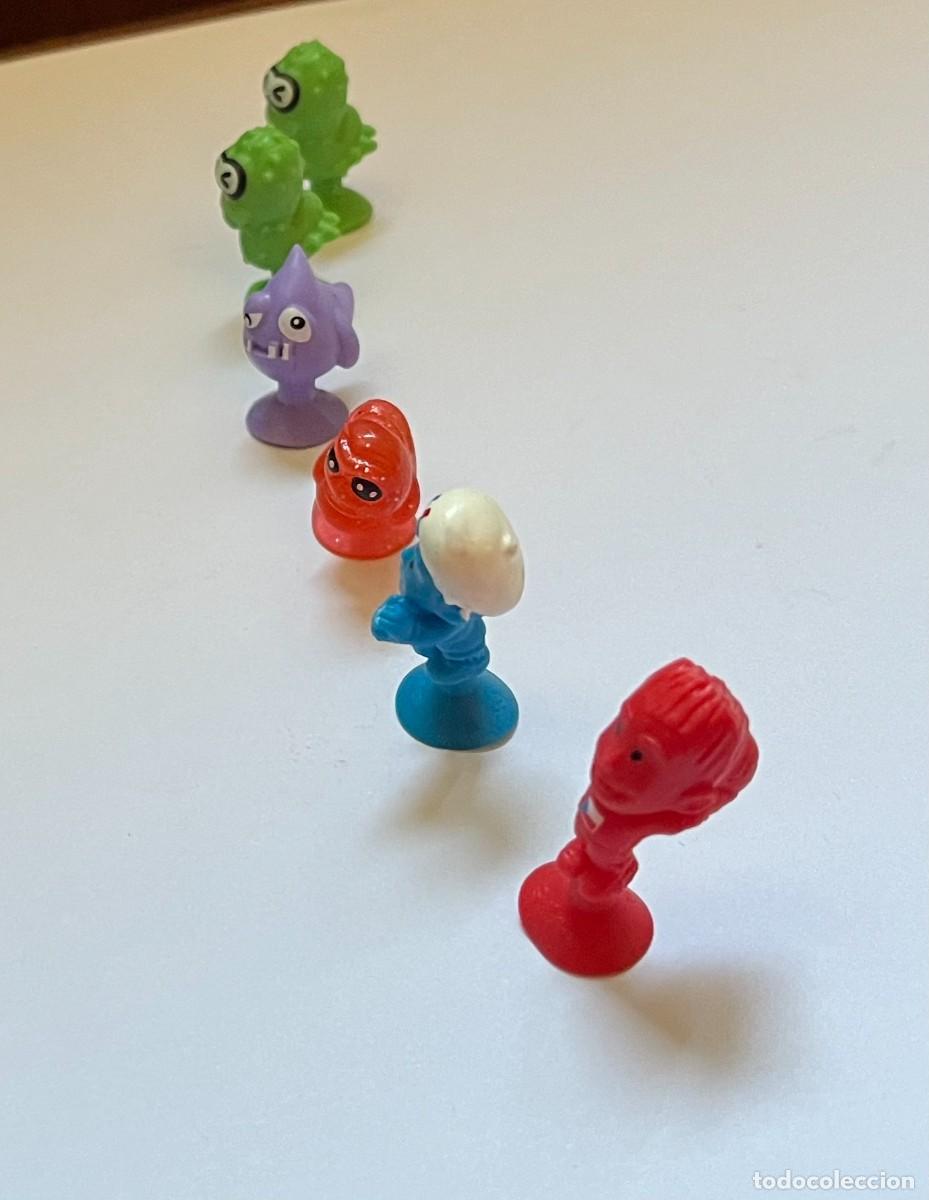 Figuras de goma y PVC: LOTE 6 FIGURAS STIKEEZ VARIADAS - Foto 3