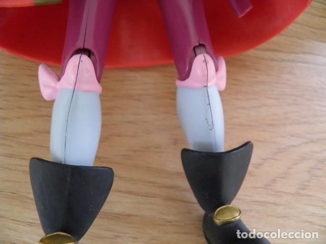 Figuras de goma y PVC: CAPIT&Aacute;N GARFIO DISNEY - Foto 9