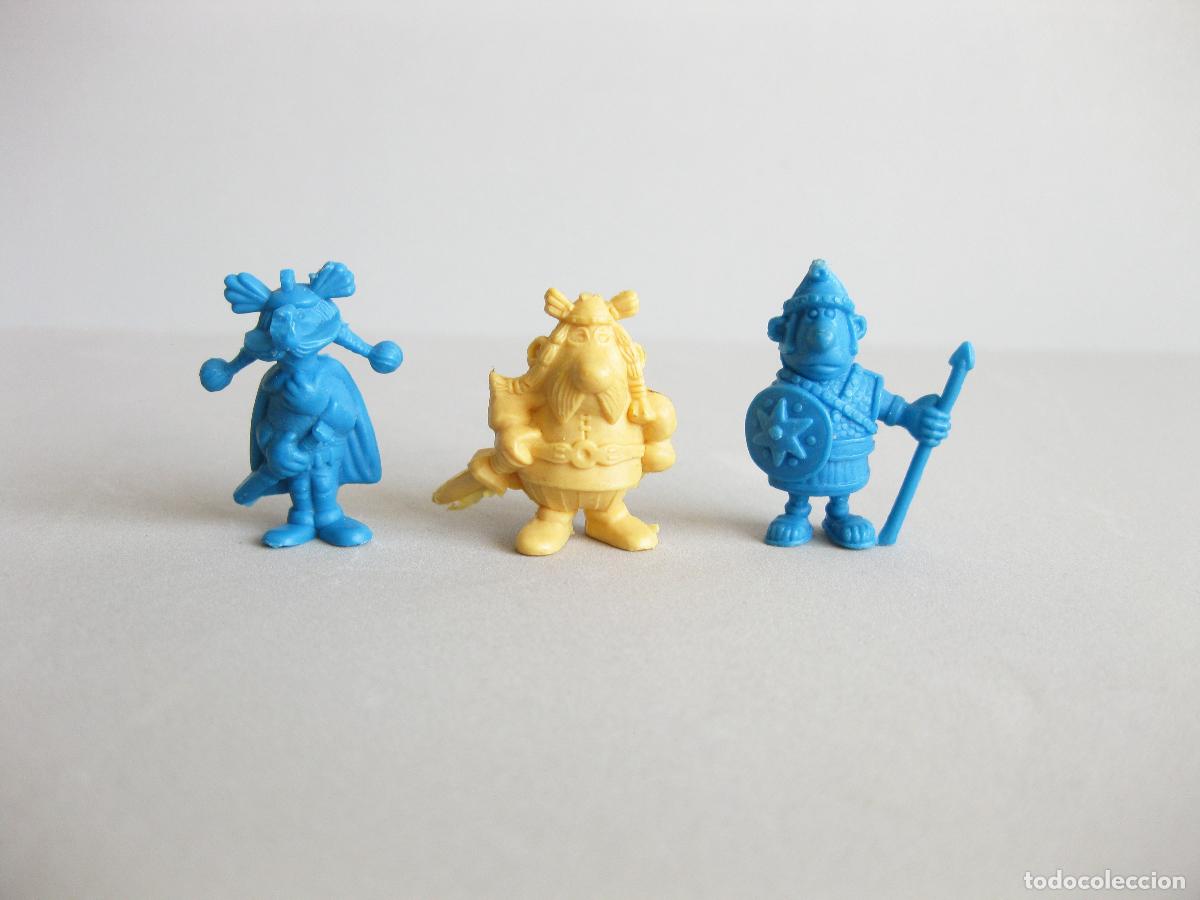 Figuras de goma y PVC: 3 FIGURAS DE PL&Aacute;STICO DUNKIN DE ASTERIX - Foto 1