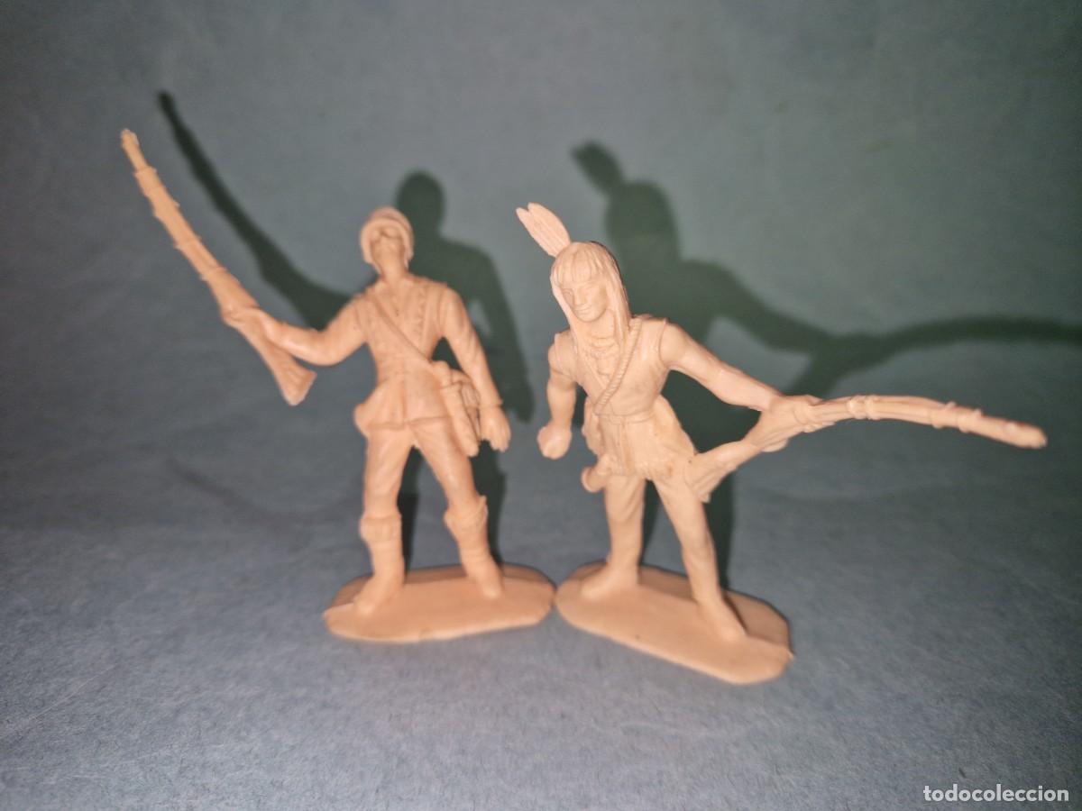 Figuras de goma y PVC: DANIEL BOONE DE COMANSI Y EL INDIO MINGO, DE COMANSI - Foto 1