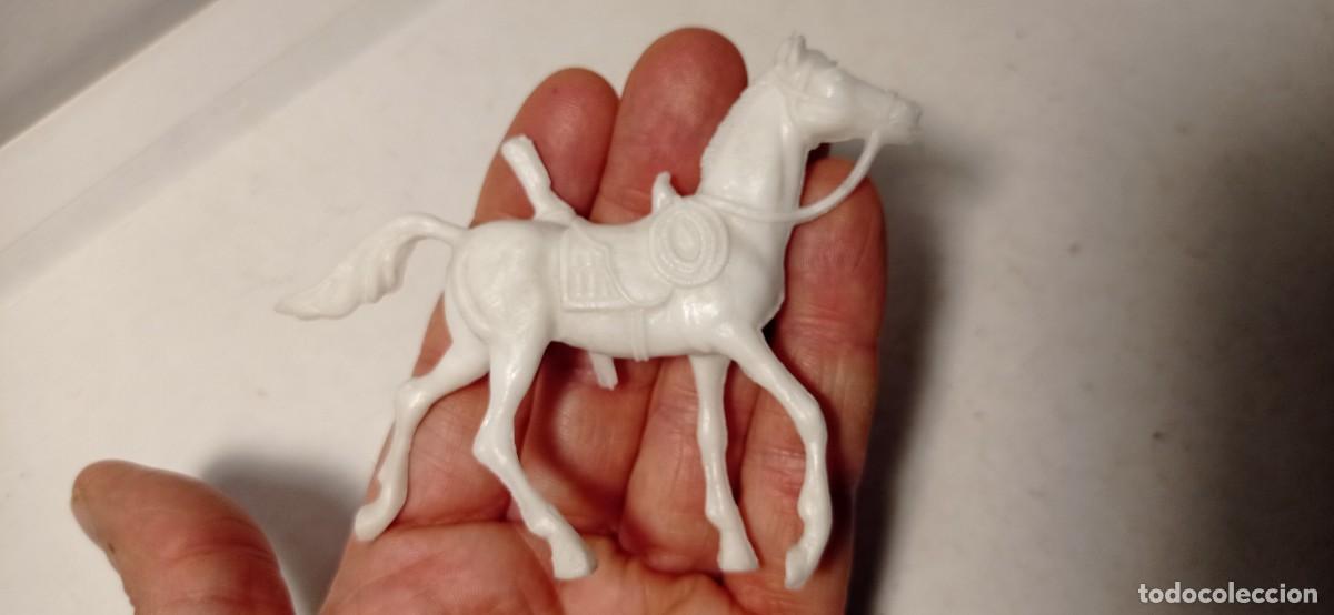 Figuras de goma y PVC: Figura de caballo del oeste - Foto 2
