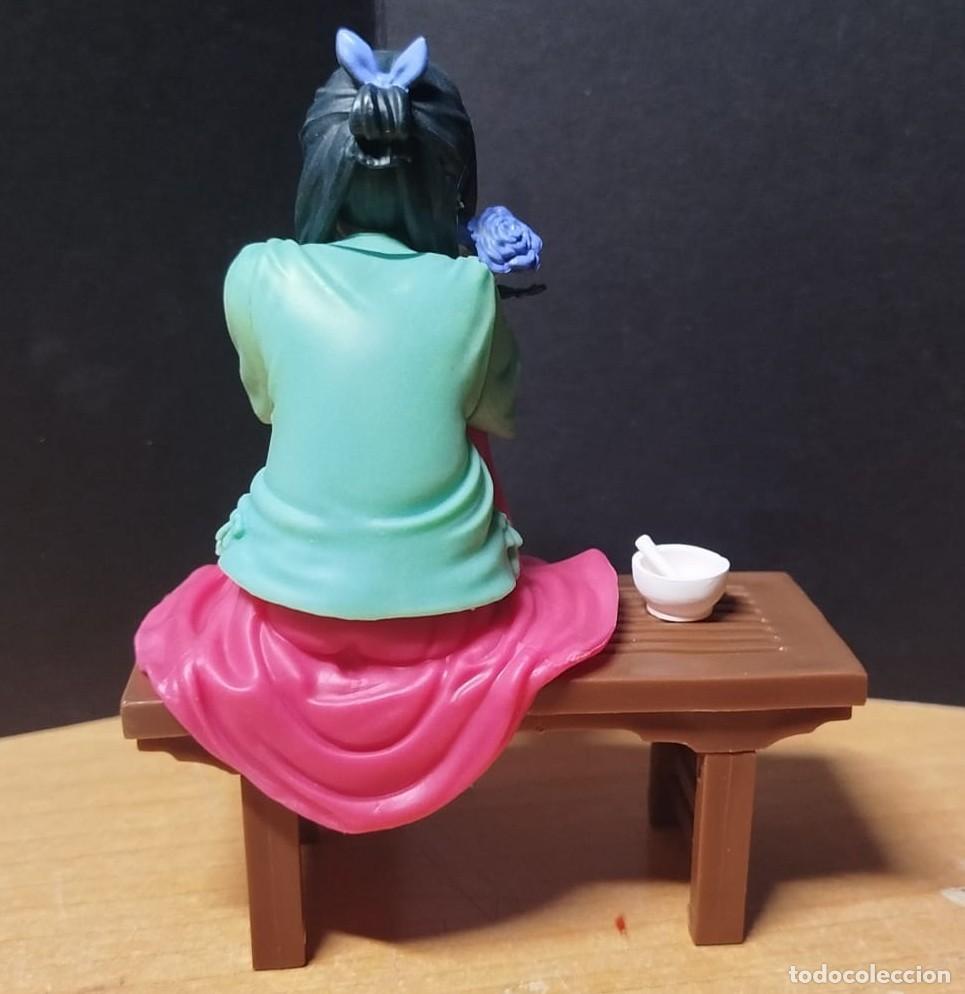 Figuras de goma y PVC: Figura anime sentada - Foto 3