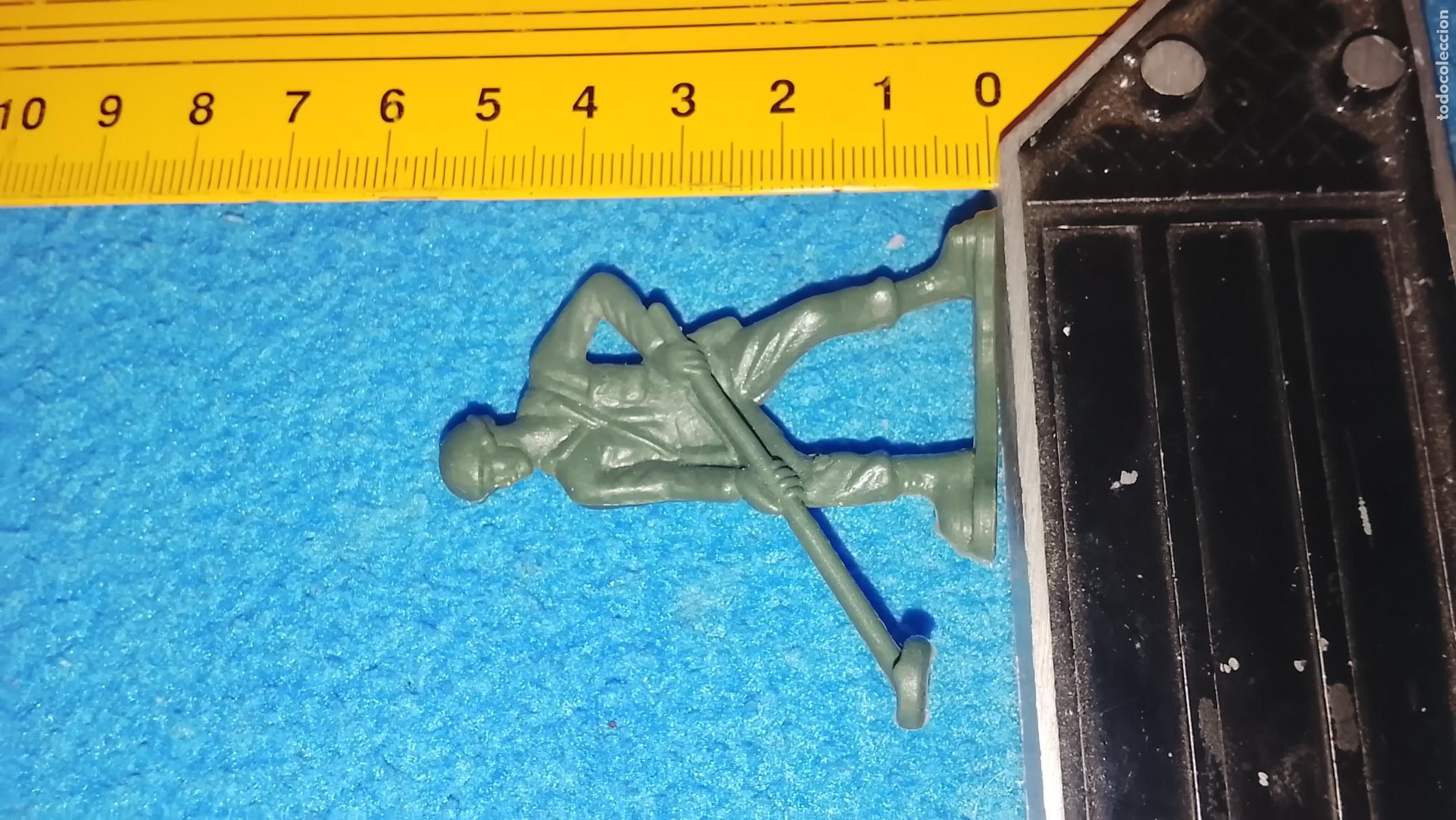 Figuras de Goma y PVC: MU&Ntilde;ECO PLASTICO ejercito o SIMILARA SOLDADO MILITAR GUERRA GUERRILLERO MAQUETAS DIORAMAS EJERCITO