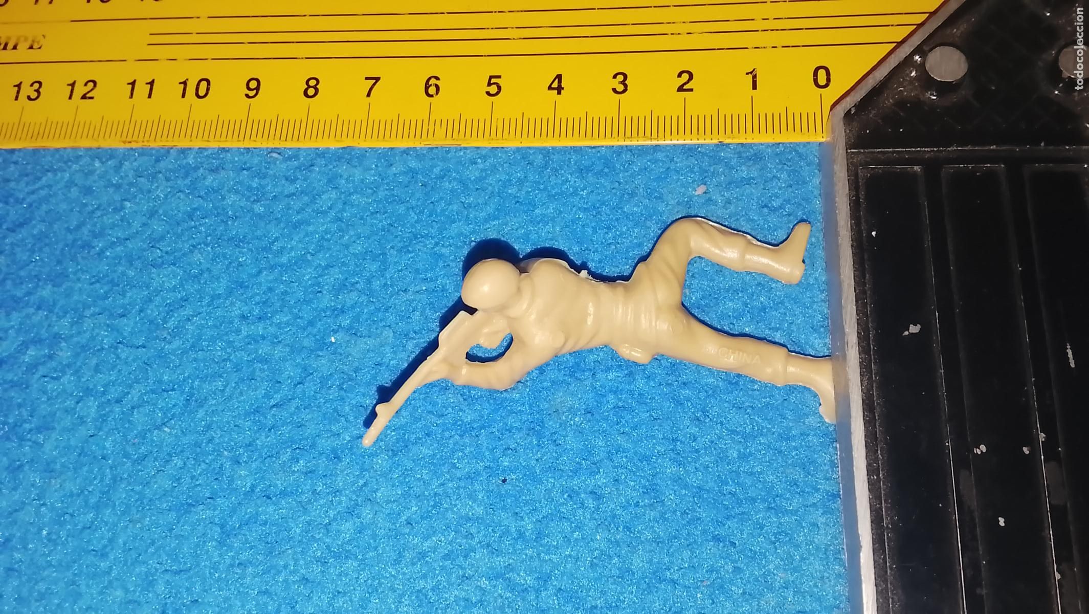 Figuras de Goma y PVC: MU&Ntilde;ECO PLASTICO ejercito o SIMILARA SOLDADO MILITAR GUERRA GUERRILLERO MAQUETAS DIORAMAS EJERCITO