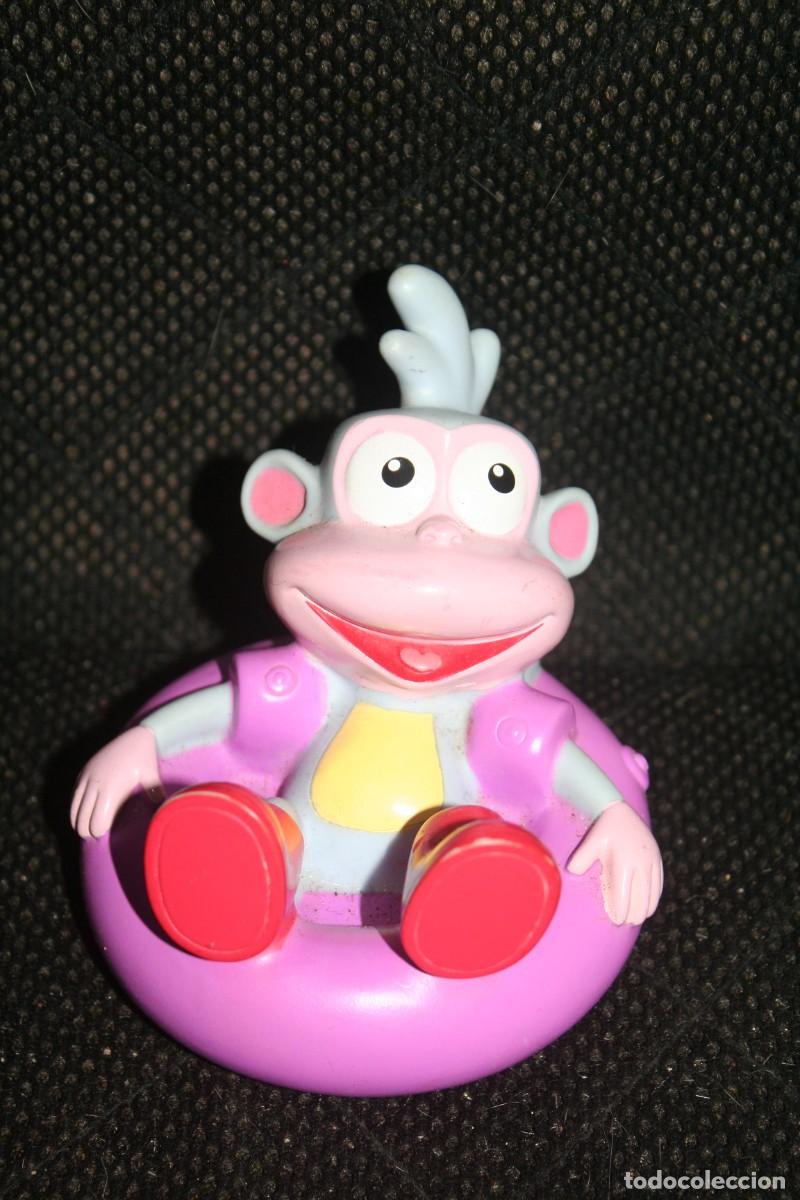 Figuras de goma y PVC: mu&ntilde;eco mattel 2002 dora - Foto 2
