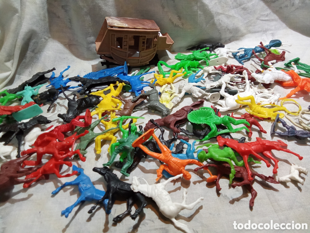 Gummi- und PVC-Figuren: GRAN LOTE 1 ANTIGUAS FIGURAS INDIOS Y VAQUEROS DE KIOSCO SIN PINTAR, COMANSI REAMSA JECSAN ETC