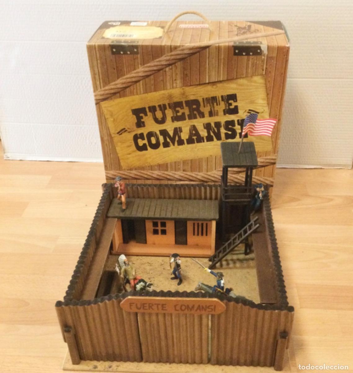 Figuras de goma y PVC: Fuerte Comansi. Madera con caja. Completo - Foto 1
