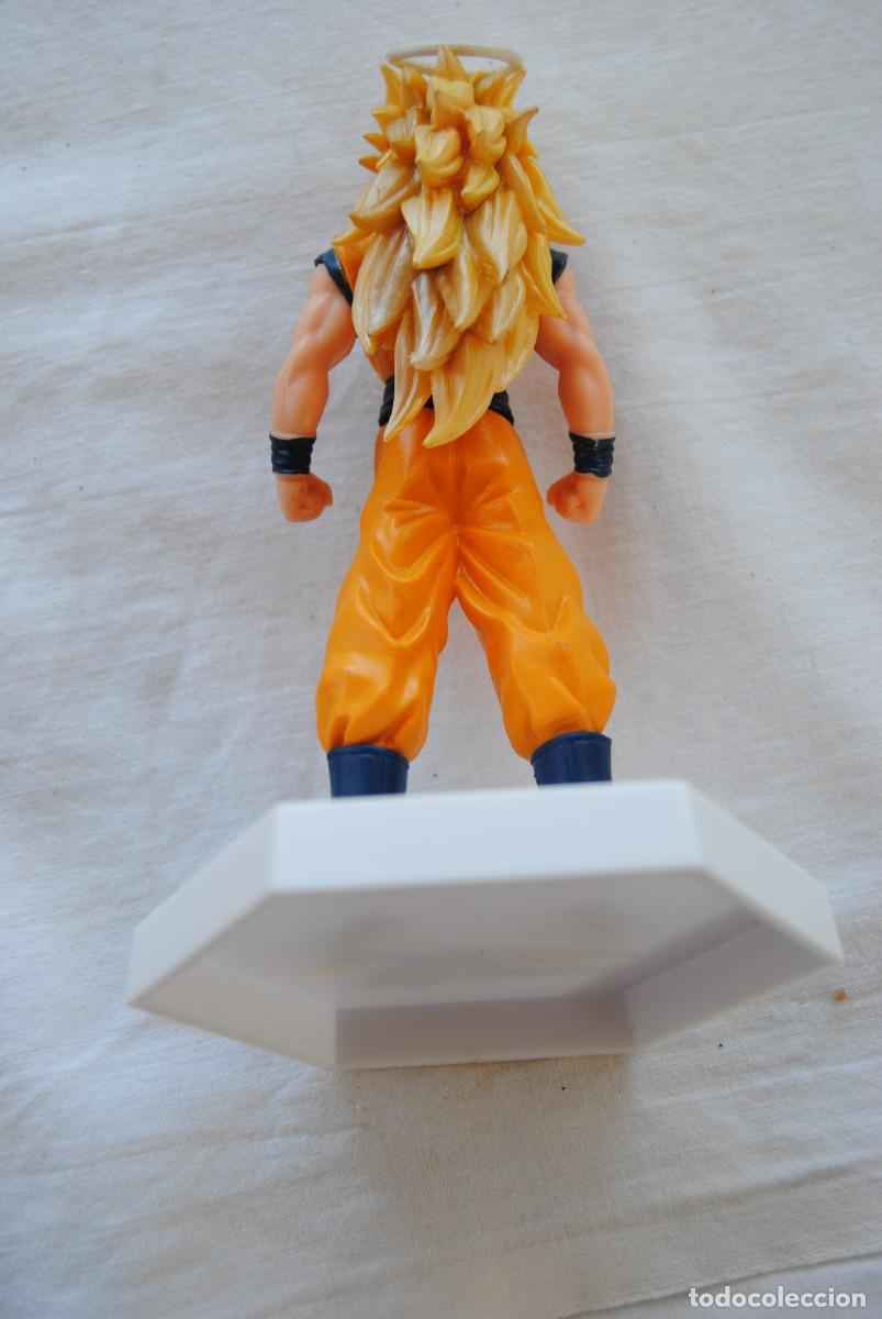 Figuras de goma y PVC: figura bola de dragon, drac. - Foto 2