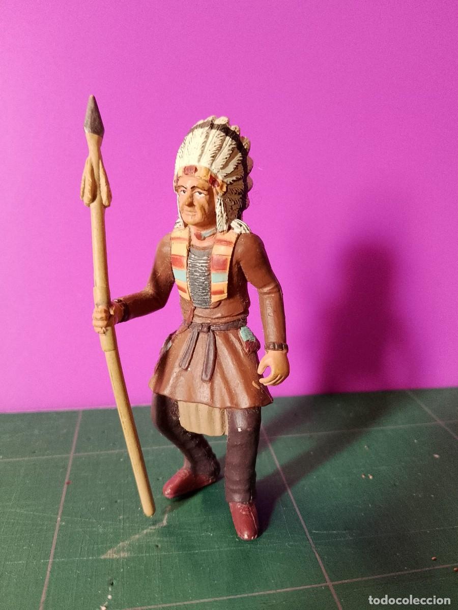 Figuras de goma y PVC: INDIOS Y VAQUEROS, pl&aacute;stico inyectado. lote de 5 figuras - Foto 5