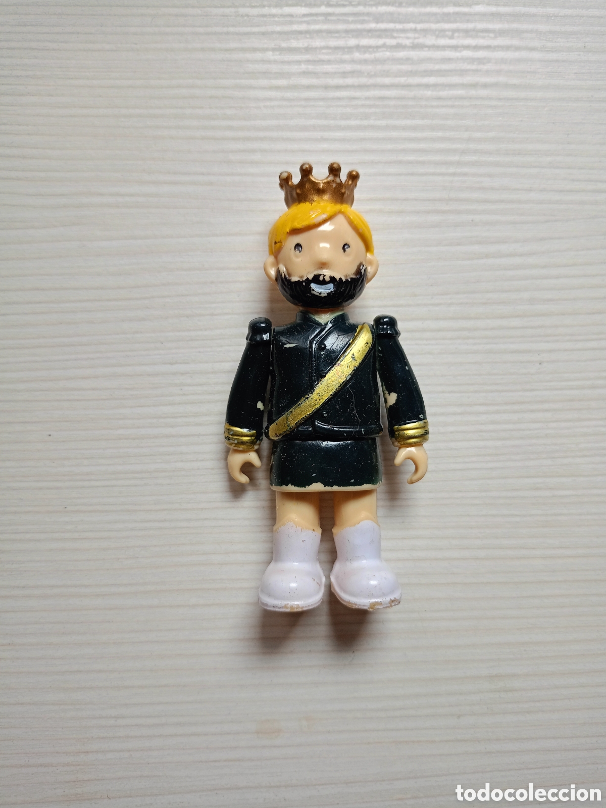 Figuras de goma y PVC: Figura mu&ntilde;eco rey pl&aacute;stico duro - Foto 1