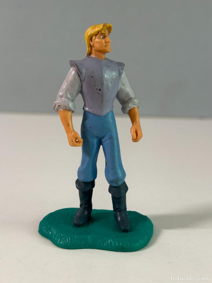 Figuras de goma y PVC: Capit&aacute;n John Smith Disney - Foto 1