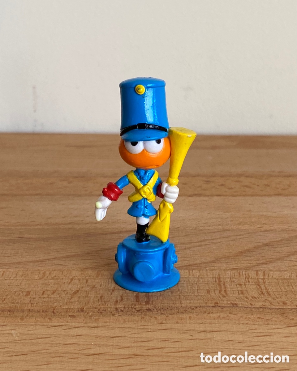 Figuras de Goma y PVC: Figura azul antiguo parch&iacute;s Chupa Chups. Soldado, legionario. A&ntilde;os 90