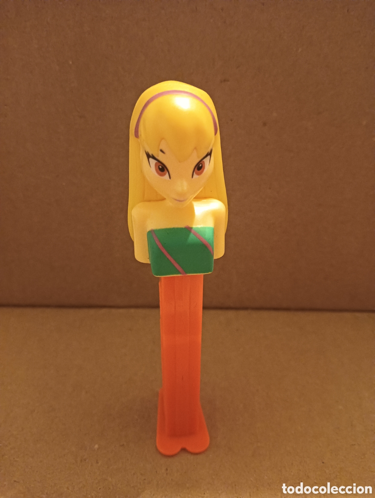 Figuras de goma y PVC dispensador PEZ: Dispensador pez mu&ntilde;eca - Foto 1