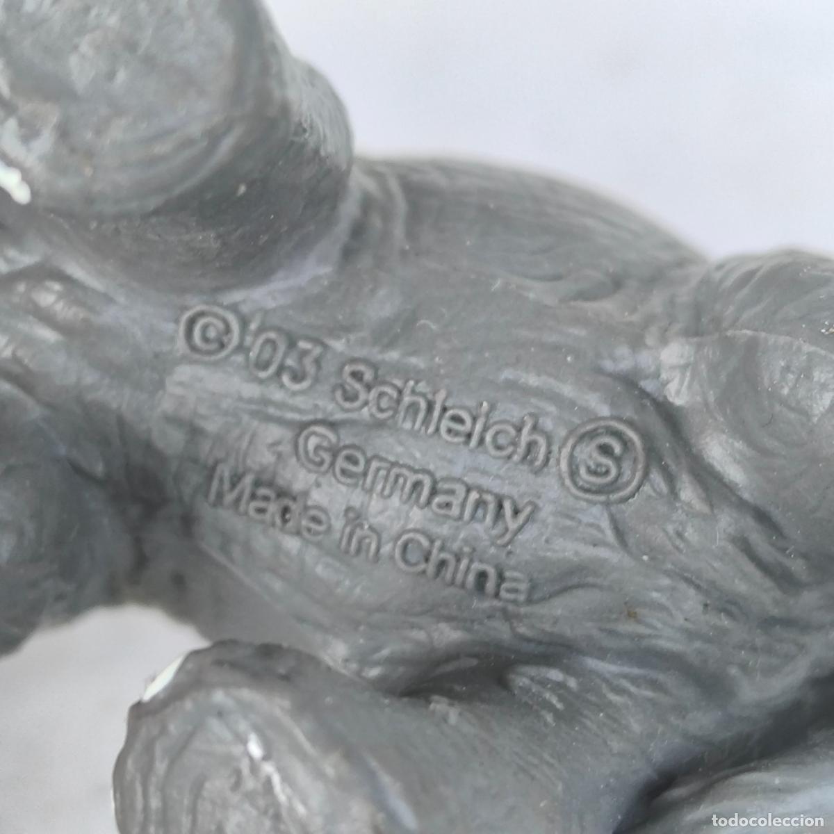 Figuras de goma y PVC: CRIA ELEFANTE SCHLEICH 2003 - Foto 3