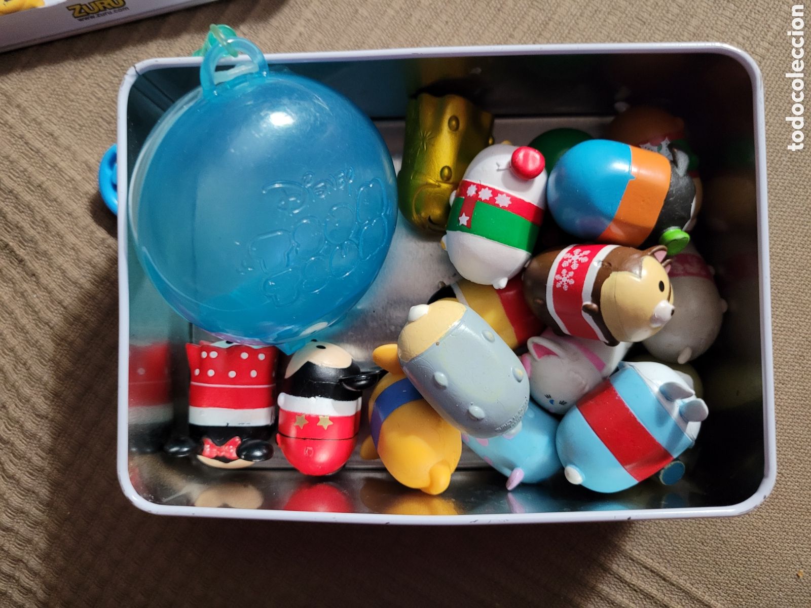 Gummi- und PVC-Figuren: SQUISHIES (16 FIGURAS + CAJA)