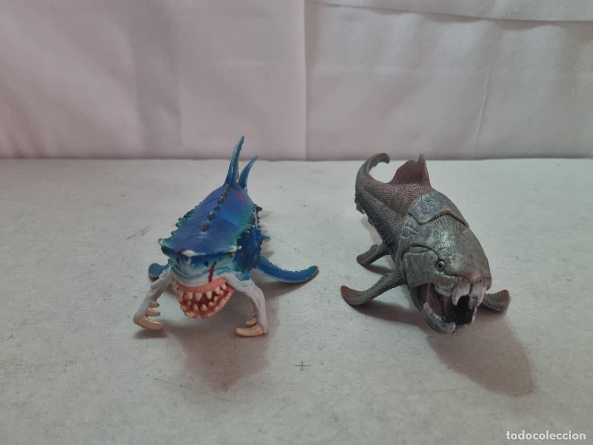 Figuras de goma y PVC: Lote de 2 figuras de peces monstruo - Foto 3