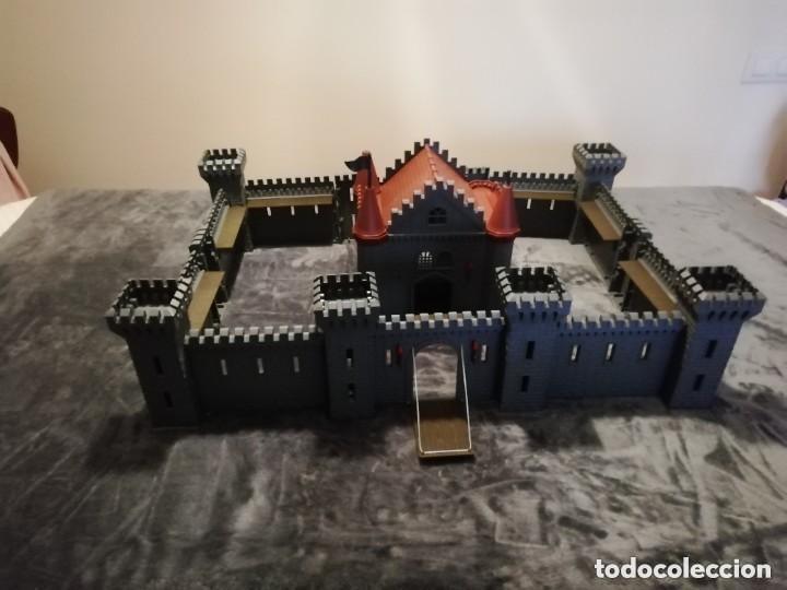 Figuras de goma y PVC: CASTILLO MEDIEVAL Y FIGURAS - Foto 3