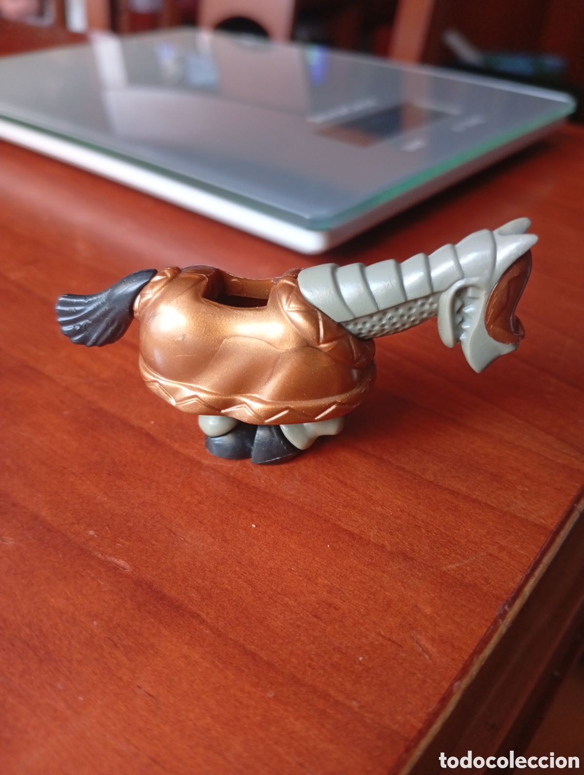 Figuras de Goma Kinder: MU&Ntilde;ECO FIGURA KINDER FERRERO CABALLO MEDIEVAL