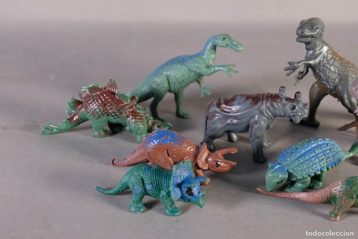 Figuras de goma y PVC: LOTE DE FIGURAS DE DINOSAURIOS EN PWC - Foto 2