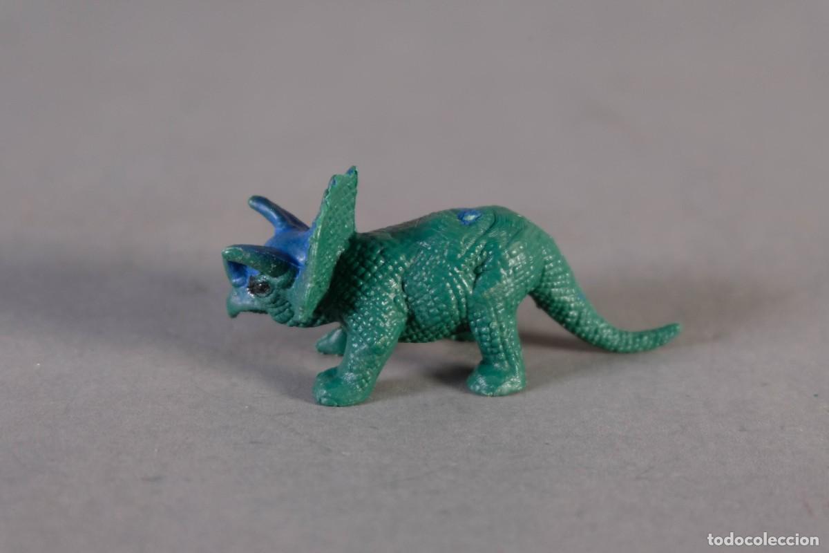Figuras de goma y PVC: LOTE DE FIGURAS DE DINOSAURIOS EN PWC - Foto 11