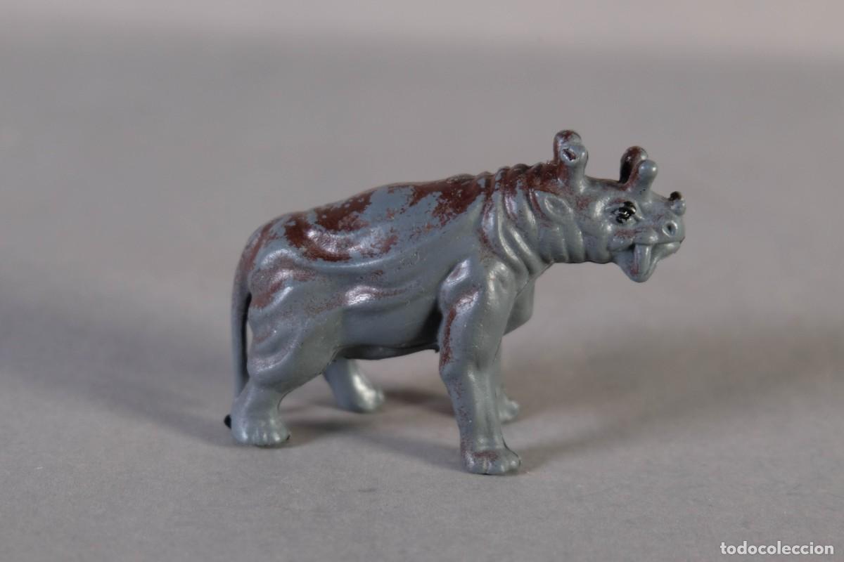 Figuras de goma y PVC: LOTE DE FIGURAS DE DINOSAURIOS EN PWC - Foto 16