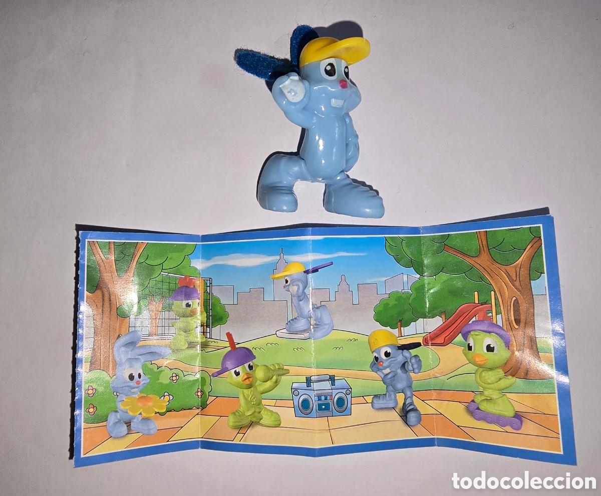 Figuras de Goma Kinder: Figura kinder SD340 + un bpz conejo pelota baseball ciudad mu&ntilde;eco colecci&oacute;n premium