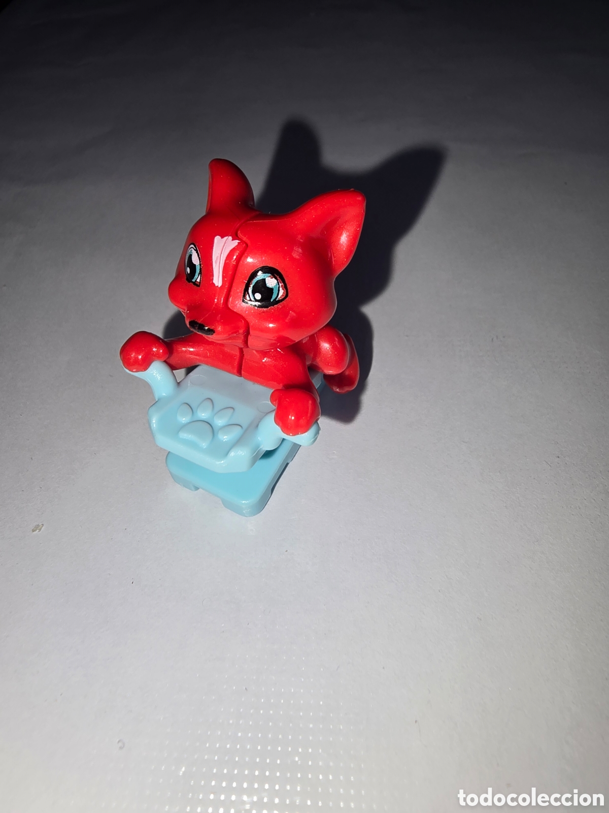 Figuras de Goma Kinder: Figura kinder DV226 zorro pinza sello mu&ntilde;eco colecci&oacute;n premium sorpresa huevo