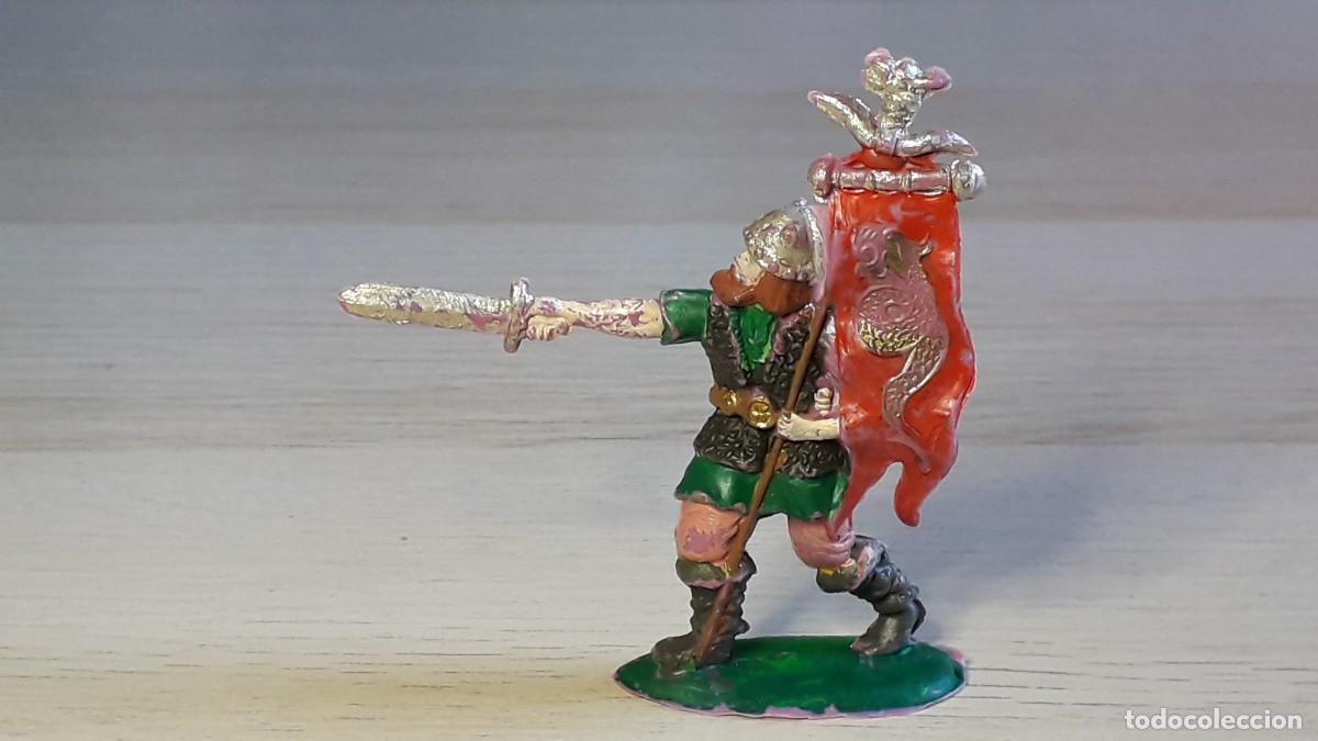 Figuras de Goma y PVC: Guerrero Vikingo, pl&aacute;stico pintado, Comansi *La F&aacute;brica* tipo Jecsan, original a&ntilde;os 50-60.