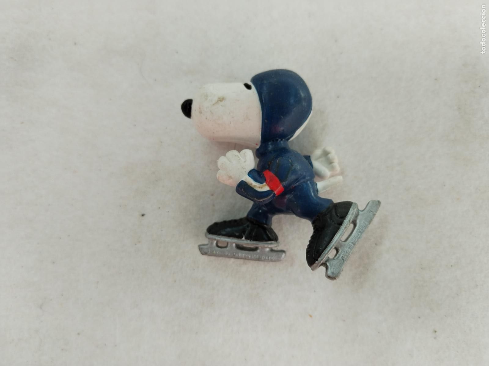 Figuras de Goma y PVC: snoopy figura pvc patinador sobre hielo - c181