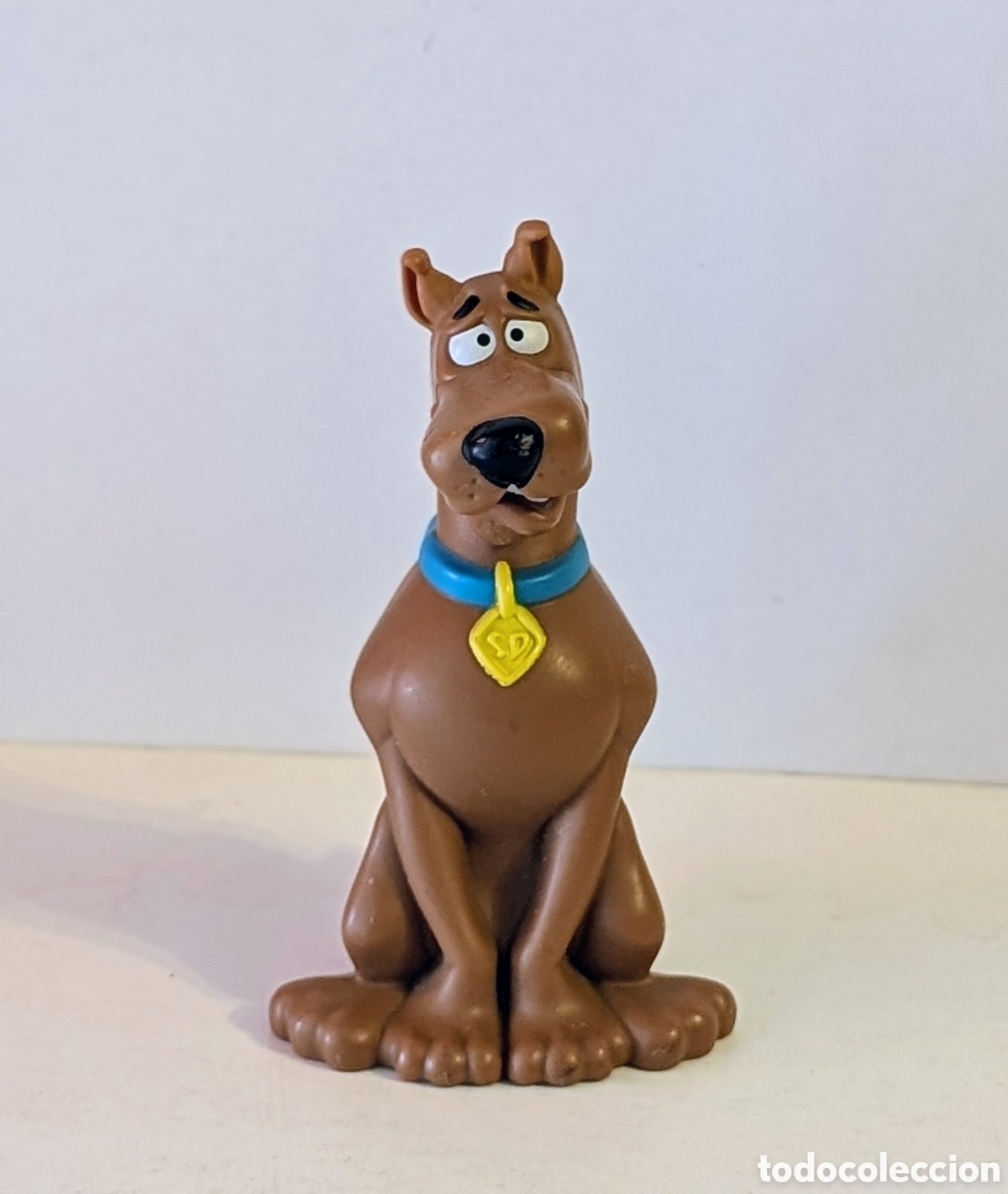 Figuras de goma y PVC: BURGER KING, SCOOBY DOO - Foto 1