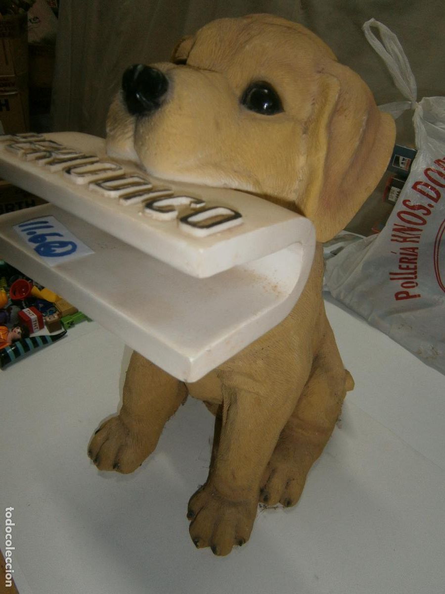 Figuras de Goma y PVC: ESPECTACULAR CACHORRO PERRO LABRADOR PORTA PERIODICO O REVISTERO TAMA&Ntilde;O GRANDE