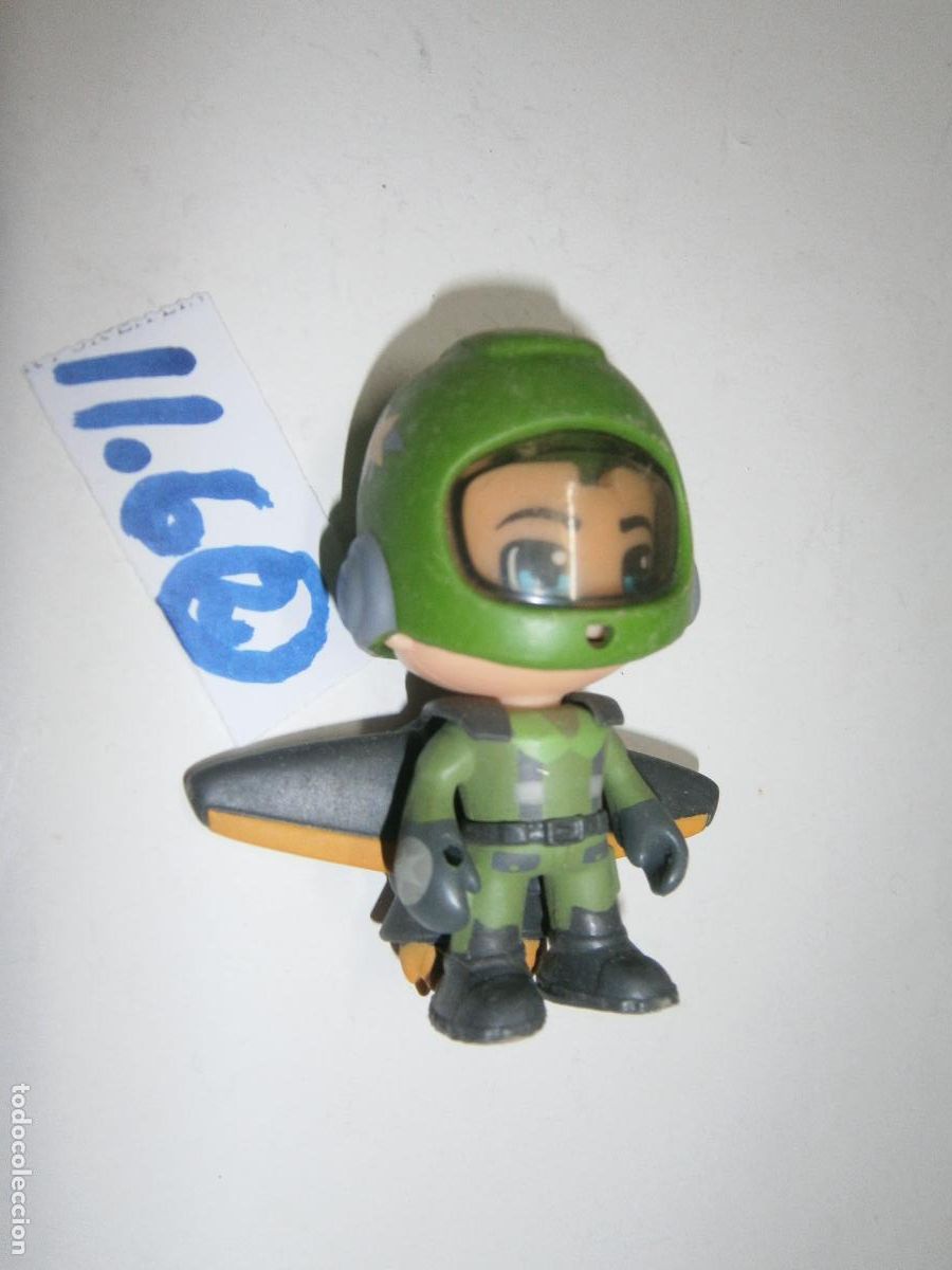 Figuras de Borracha e PVC: FIGURA DE GOMA O PVC - CHICO CON ALA DELTA