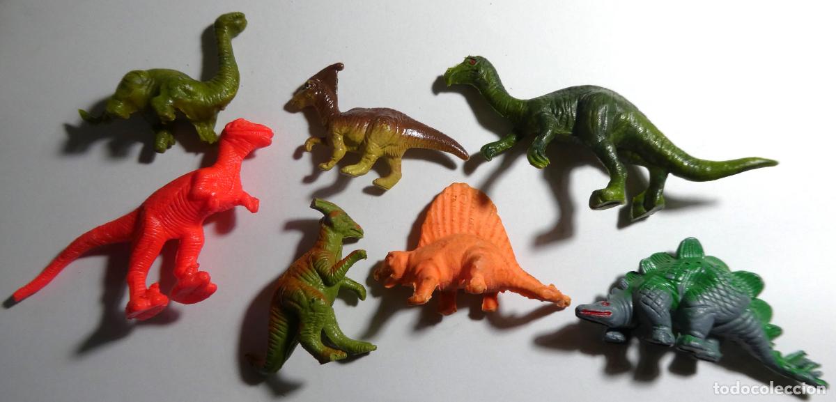 Figuras de Goma y PVC: Lote de 7 figuras de dinosaurios