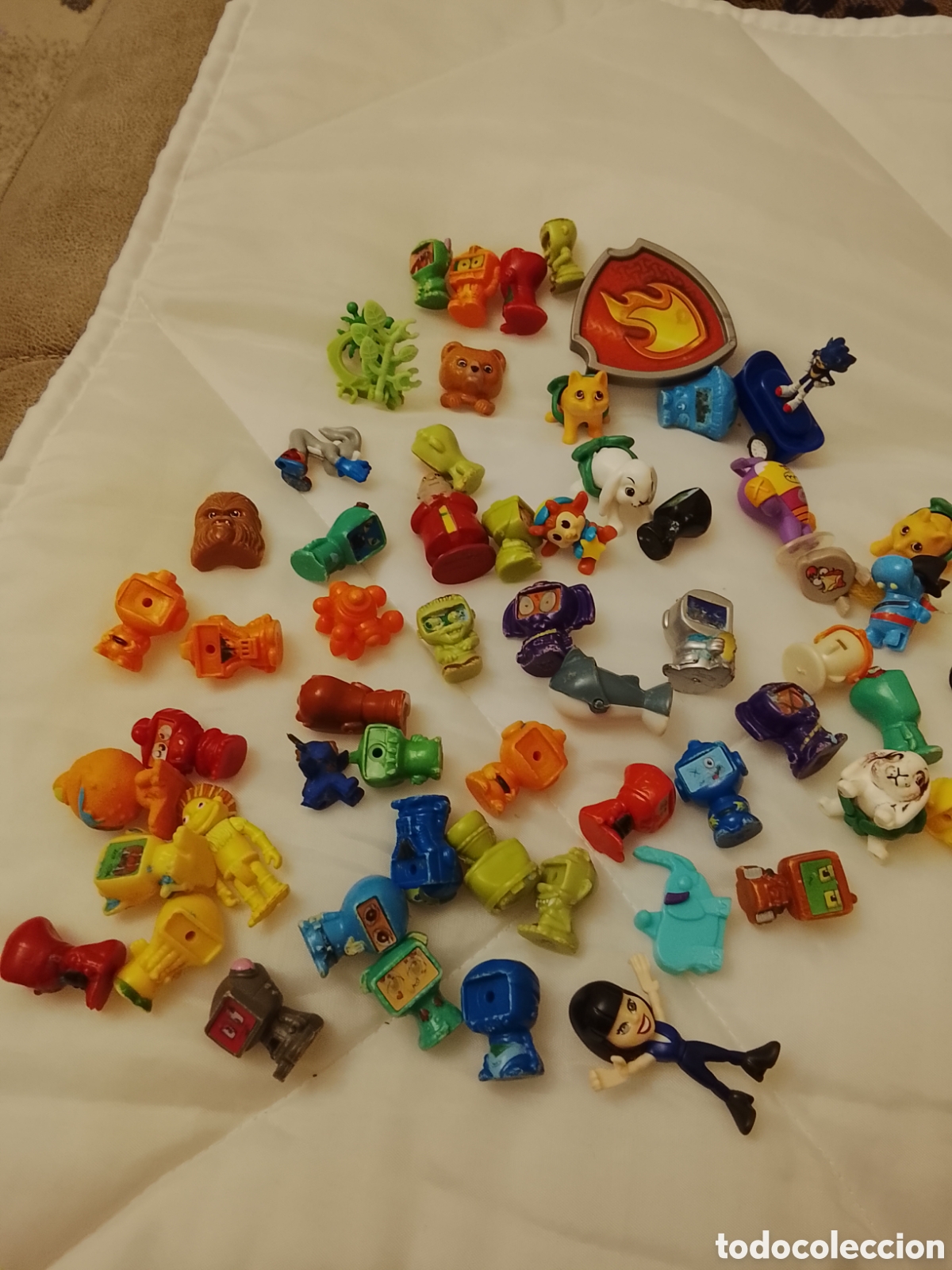 Figuras de Goma y PVC: lote de mini figuritas .Tal cual se ven