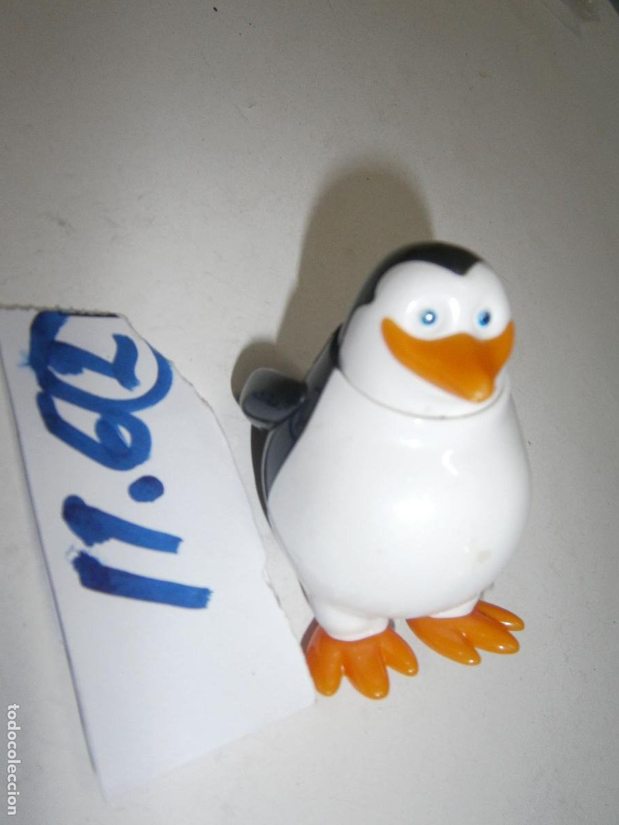 Figuras de Goma y PVC: FIGURA DE DIBUJOS ANIMADOS - PINGUINO DE MADAGASCAR