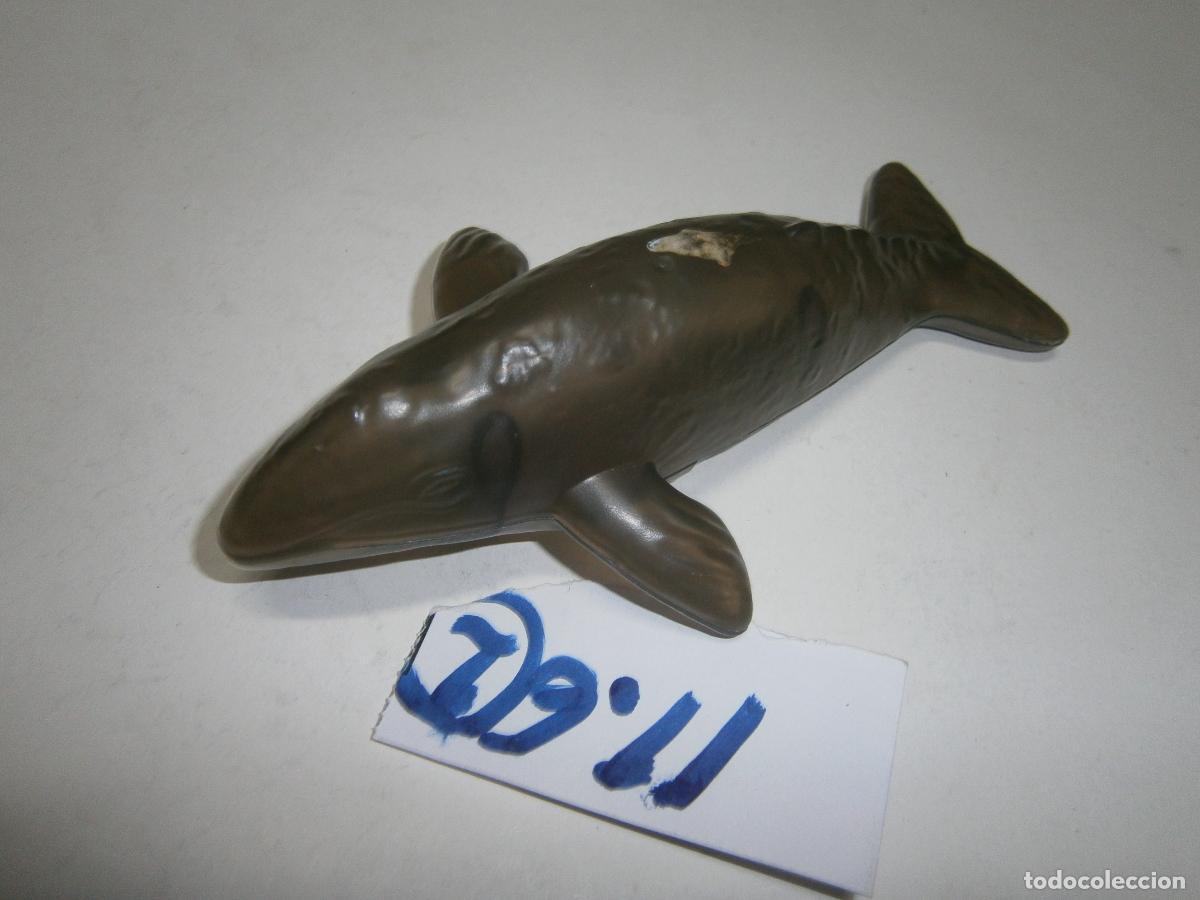 Figuras de Goma y PVC: FIGURA DE GOMA O PVC - BALLENA CON ESQUELETO INTERNO