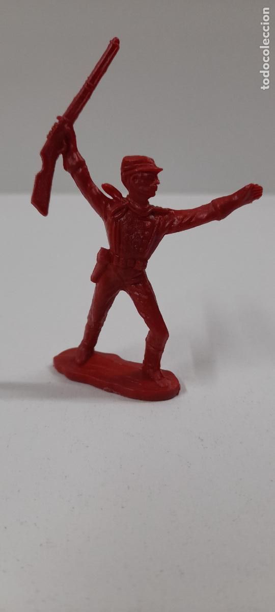 Figuras de Goma y PVC: SOLDADO FEDERAL . REALIZADO POR OLIVER . EN PLASTICO MONOCOLOR . ORIGINAL A&Ntilde;OS 70