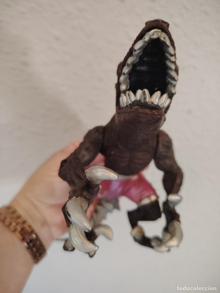 Figuras de goma y PVC: Mu&ntilde;eco monstruo en PVC - Foto 3