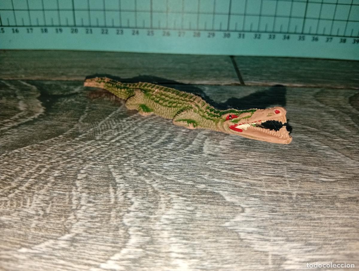 Figuras de Goma y PVC: Figura Cocodrilo Hermanos Pech serie fieras