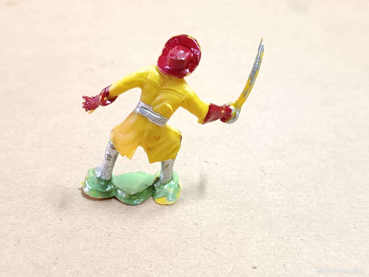 Figuras de goma y PVC: FIGURA DE PL&Aacute;STICO PIRATA COMANSI - Foto 2
