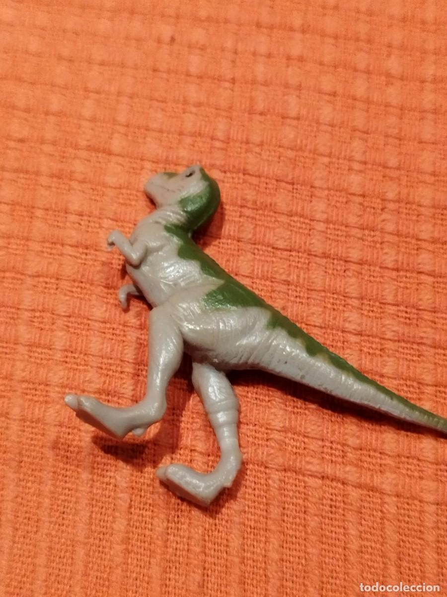 Figuras de goma y PVC: Dos figuras, mu&ntilde;ecos de dinosaurios. hatchling, Brachiosaurus. - Foto 5