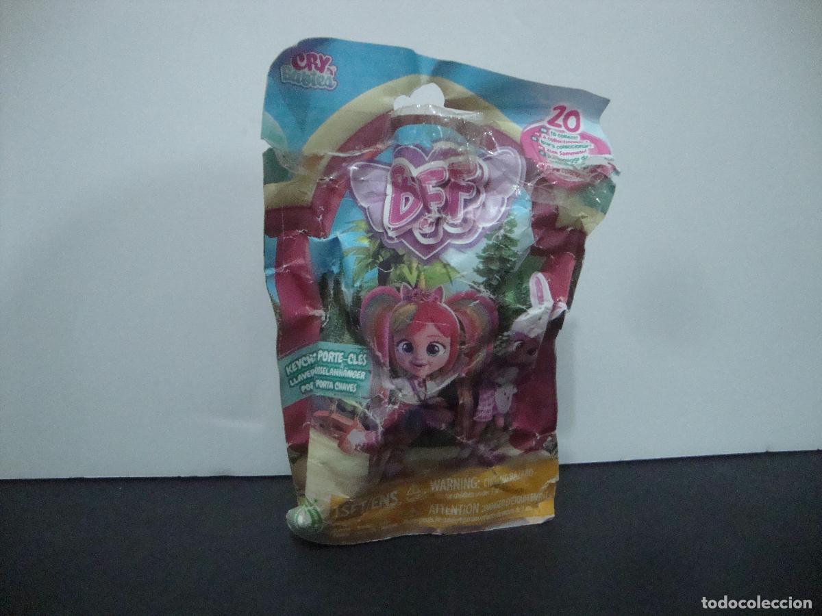 Figuras de Goma y PVC: SOBRE CON MU&Ntilde;ECA BFF PARA LLAVERO PEGADO CELO