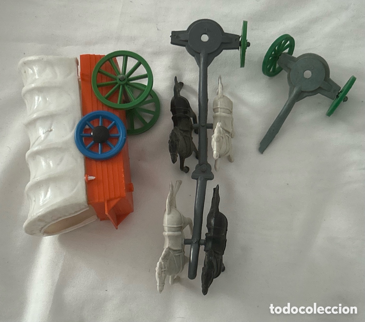 Figuras de Goma y PVC: Carro diligencia tirado por 4 caballos