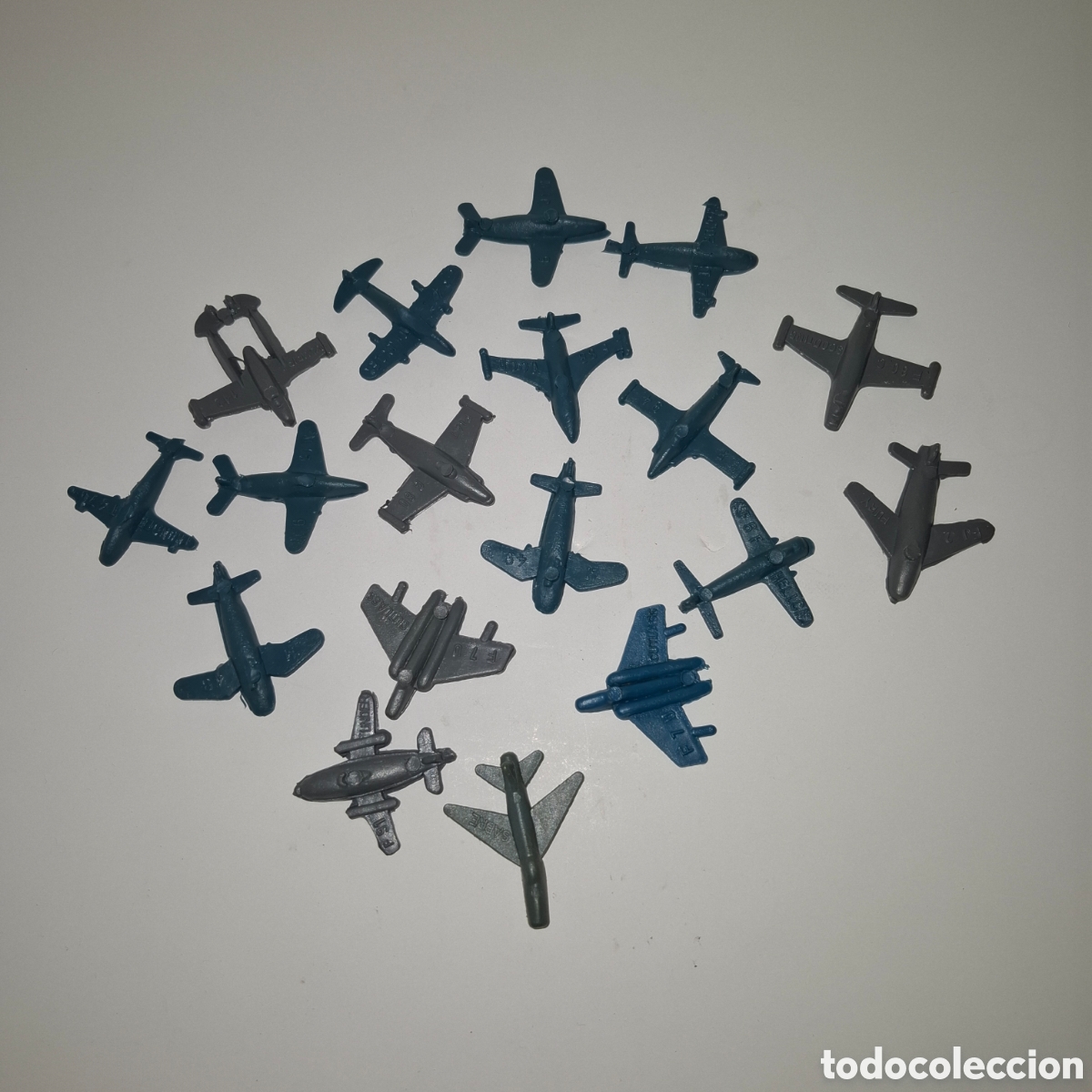 Figuras de Goma y PVC: AVIONES MILITARES PEQUE&Ntilde;OS DE MONTAPLEX A&Ntilde;OS 60 70 Y 80