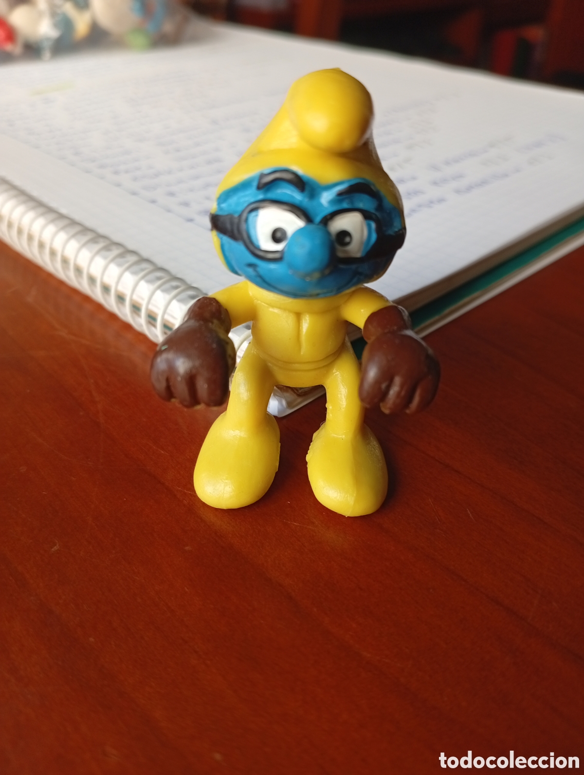 Figuras de Goma y PVC: MU&Ntilde;ECO FIGURA PVC PITUFO SMURF SMURFS PEYO MOTORISTA AMARILLO
