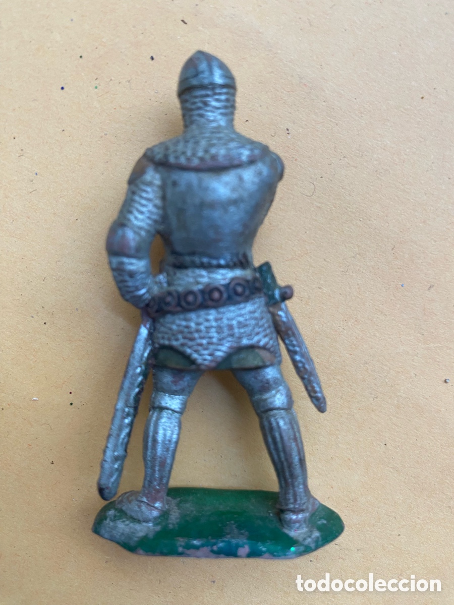 Figuras de goma y PVC: Caballero medieval reamsa goma - Foto 2