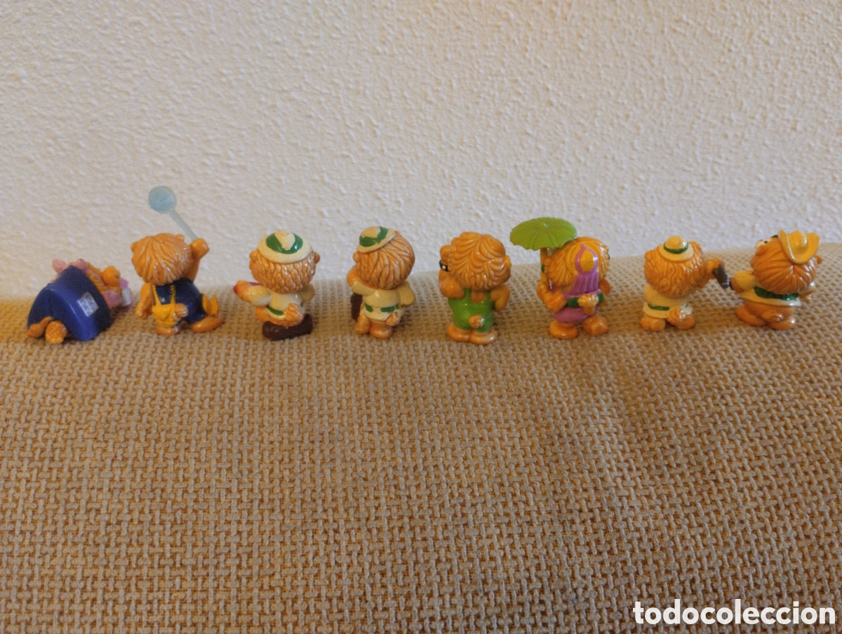 Figuras de goma Kinder: Lote de mu&ntilde;equitos Kinder leones - Foto 2